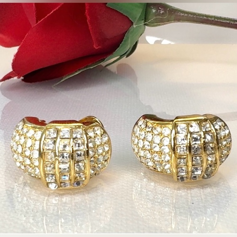 CHRISTIAN DIOR SIGNED GOLD TONE 1990s VINTAGE CRYSTAL CLIP-ON EARRINGS